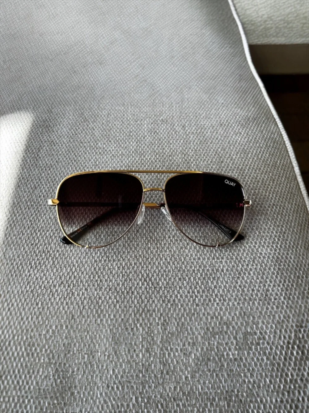 Quay High Key Mini (Large) Gold Frame w/Brown Fade Aviator Sunglasses - Picture 3 of 8